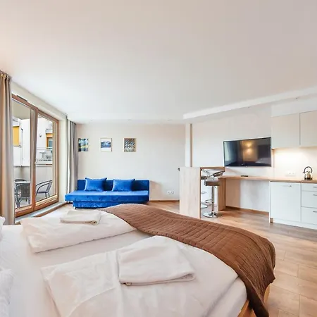Apartamenty Sun & Snow W Ves Przy Plazy - Plac Zabaw Apartment *