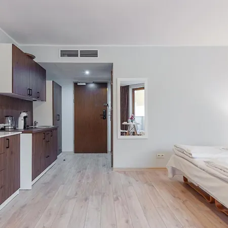 Apartamenty Sun & Snow W Ves Przy Plazy - Plac Zabaw Apartment *