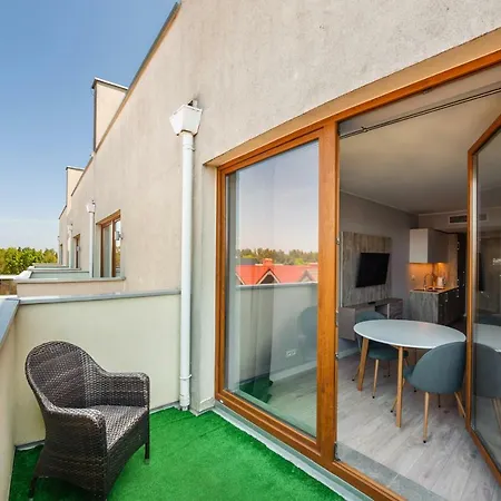 Apartamenty Sun & Snow W Ves Przy Plazy - Plac Zabaw Apartment *