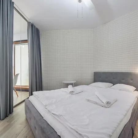 Apartamenty Sun & Snow W Ves Przy Plazy - Plac Zabaw
